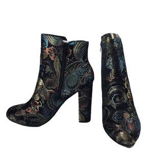 BAMBOO Living-23S Floral Brocade Block Heel Women's Ankle Bootie Boots Size 6
